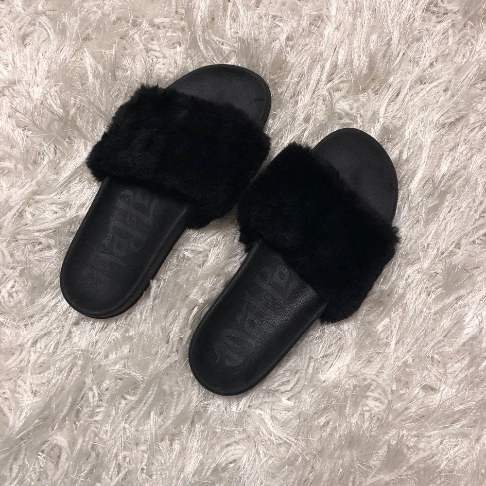 Maj Pole black fluffy slip on sandals size 10